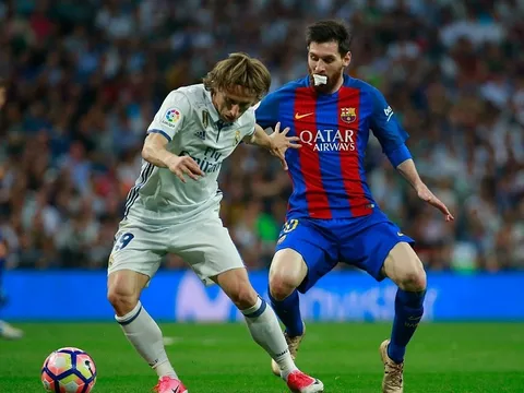 Chùm ảnh: Messi ngậm bông băng vẫn giúp Barca đánh bại Real
