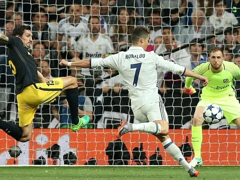 Chùm ảnh: Ronaldo hóa người hùng, Real đặt một chân vào chung kết