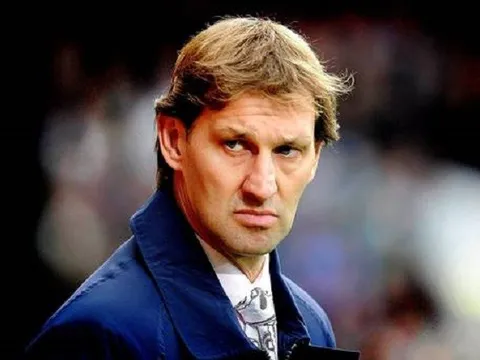 Chuyện đời Tony Adams: Vinh quang song hành cùng bi kịch (Kỳ 2)