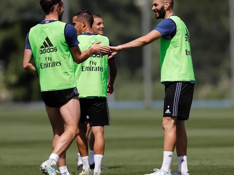 Chuyển động ở Real: Lời chào của Bale và thông điệp từ Khedira