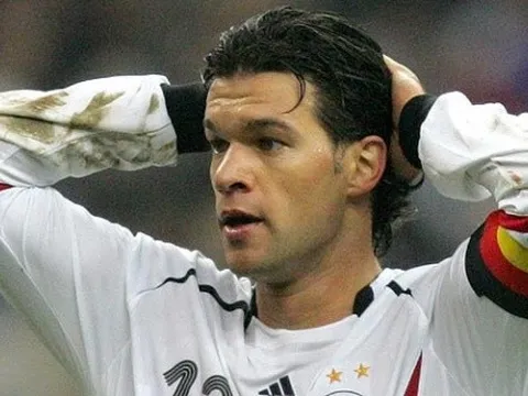 Chuyện lạ: Michael Ballack không phải "Vua về nhì"!