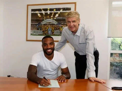 Chuyển nhượng Anh 06/07: Lyon tiết lộ giá bán Lacazette, M.U gửi đề nghị thứ 3 cho Morata