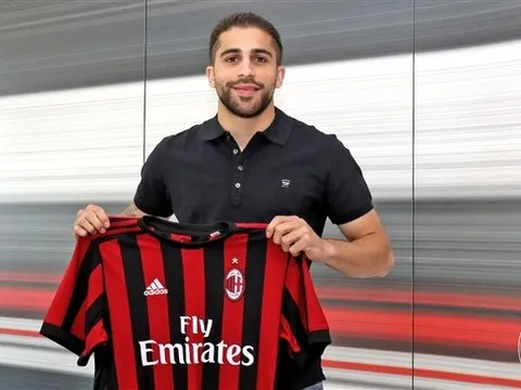 Chuyển nhượng Italia: Sự ồn ào từ Milan