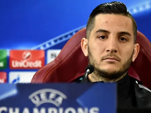 Cơ hội không thể tốt hơn để M.U, Chelsea chiêu mộ Manolas