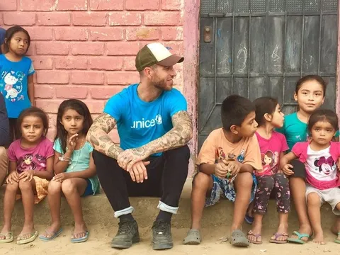 Có một Sergio Ramos thánh thiện sau lớp vỏ hắc ám