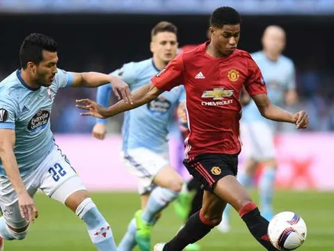 Có Rashford, M.U đá tốt hơn là Ibrahimovic