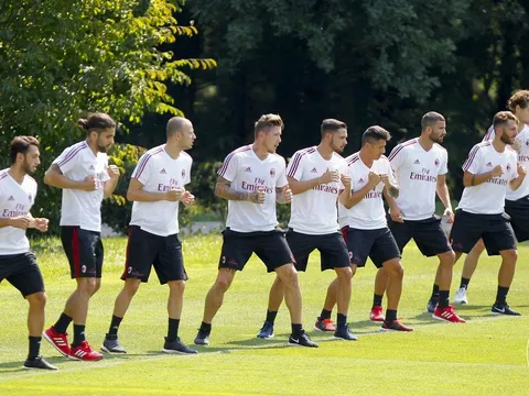 Có thêm đội trưởng Lazio, Milan sẽ mạnh đến cỡ nào?