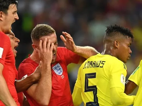'Jordan Henderson ăn vạ nực cười chẳng khác nào Neymar'