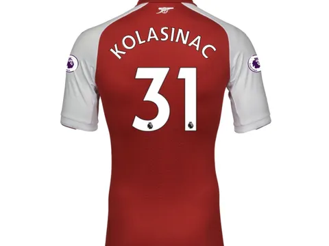 Công bố số áo Arsenal: Kolasinac số 31, CĐV hốt hoảng vì Welbeck
