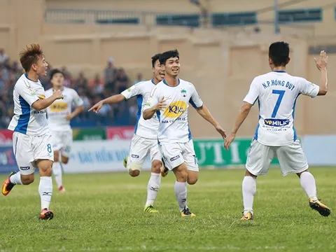 Công Phượng: Khi trò cưng của thầy Park trở lại!