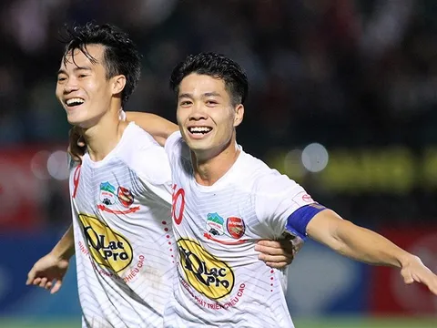 Top 5 bàn thắng đẹp nhất vòng 16 V-League 2018: Gọi tên Công Phượng - Văn Toàn