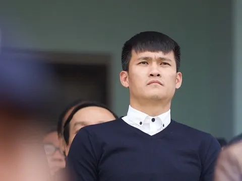 Đội bóng cũ gửi lời tri ân xúc động tới Lê Công Vinh