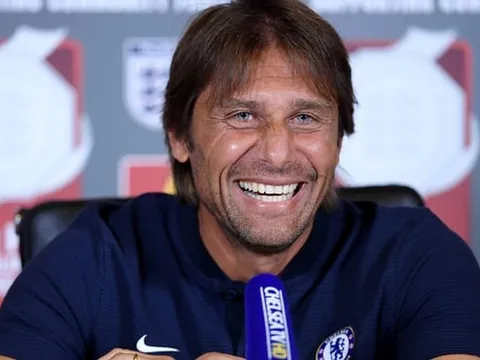 Conte đối diện mùa giải "khó nhất sự nghiệp"
