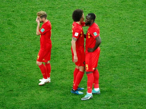 Courtois gọi tuyển Pháp là 'sự xấu hổ của bóng đá'