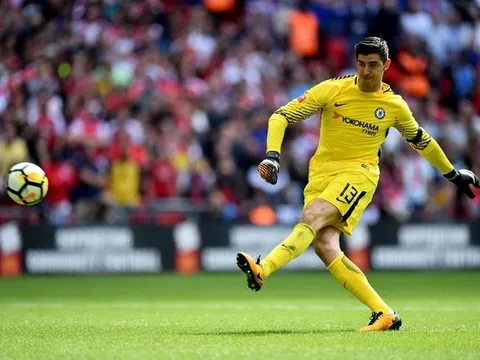 Courtois nhắn nhủ gì đến antifan sau thất bại trước Arsenal?