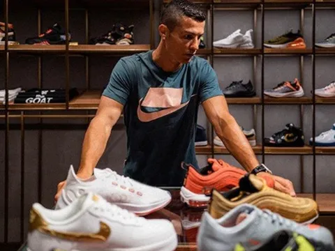 SỐC: 1 bài đăng trên Instagram của CR7 trị giá hơn 17 tỉ