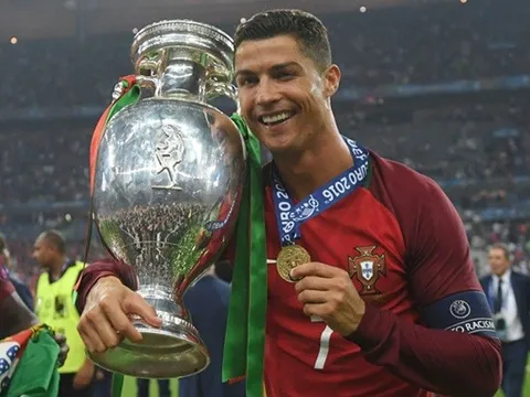 Ronaldo - Hạ gục Tây Ban Nha để đặt cả World Cup dưới chân