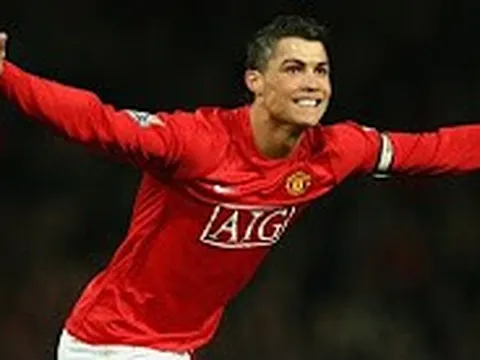 Cristiano Ronaldo và những tháng ngày huy hoàng tại Anh