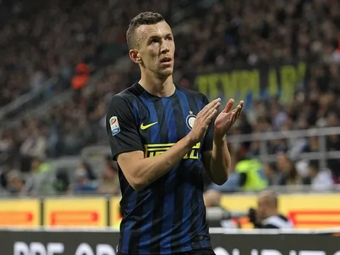Cực nóng: Chelsea 'nẫng' Perisic từ tay M.U