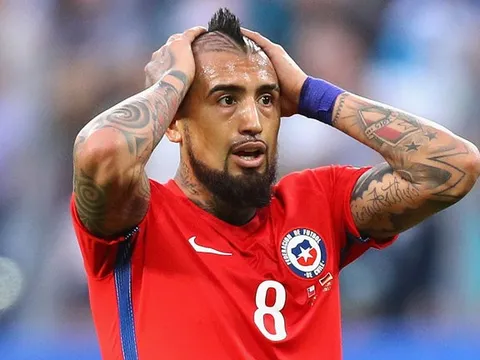 CỰC SỐC: Arturo Vidal tự liên hệ tới M.U nhưng bị khước từ