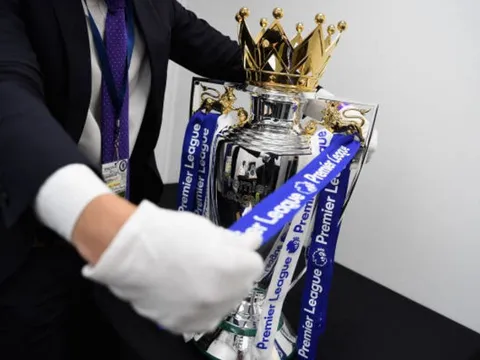 Cúp vô địch Premier League đã có mặt tại Stamford Bridge