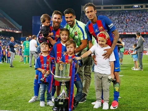 Chùm ảnh: Barcelona vớt vát mùa giải thất bại bằng Cúp Nhà Vua