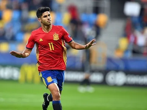 Chùm ảnh: Asensio lập hat-trick, U21 TBN đè bẹp "nhược tiểu"