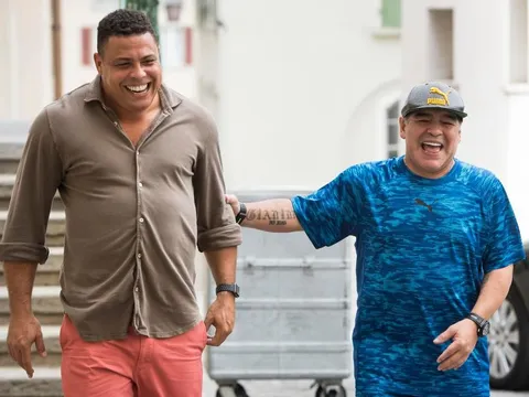 Maradona và Ronaldo kề vai sát cánh tại Thuỵ Sỹ
