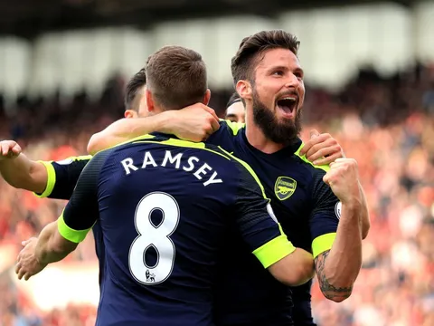 Suarez, Higuain và top 10 tiền đạo có hiệu suất ghi bàn kém Giroud