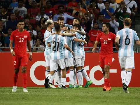 Chùm ảnh: Dybala tịt ngòi, Argentina vẫn phô diễn sức mạnh trước Singapore