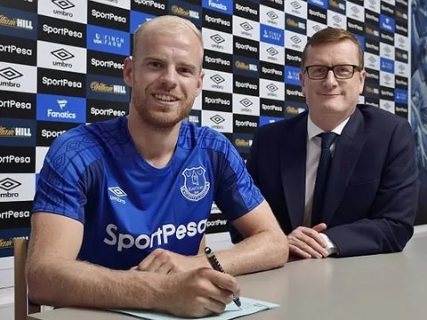 Chùm ảnh: Everton trình làng 2 "bom tấn" mùa Hè