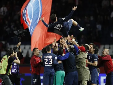 Chùm ảnh: Bị Caen cầm hoà, PSG chia tay Maxwell không trọn vẹn