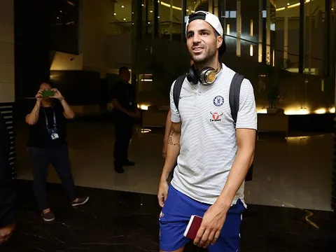 Đại thắng Arsenal, Chelsea hớn hở đặt chân xuống Singapore