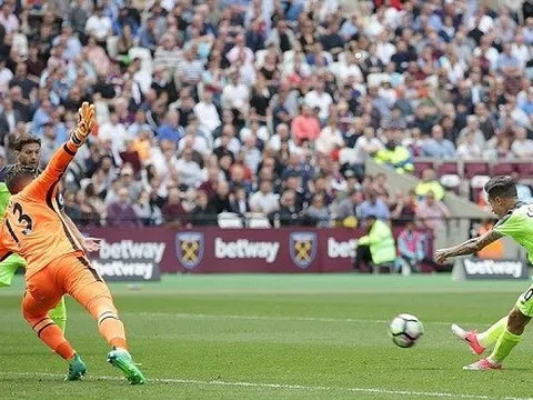 Đại thắng West Ham, Liverpool trút bỏ gánh nặng ngàn cân