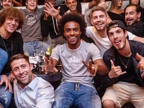 Dàn sao Chelsea tề tựu đông đủ ở sinh nhật lần 30 của Willian