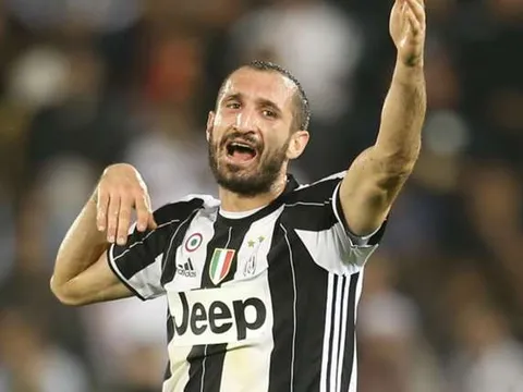 Đẳng cấp phòng ngự của Giorgio Chiellini 2017