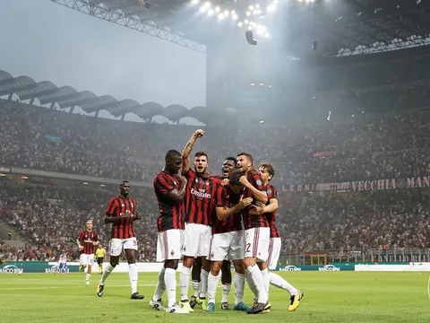 Đánh bại Craiova, Milan lập kỷ lục mới tại Europa League