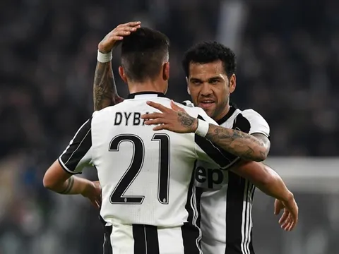Dani Alves: 'Barca không yếu, do Juve quá mạnh'