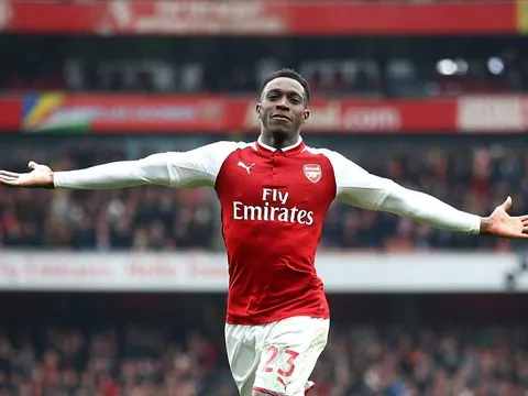 Danny Welbeck "lên đồng", Arsenal thắng nghẹt thở trên sân nhà