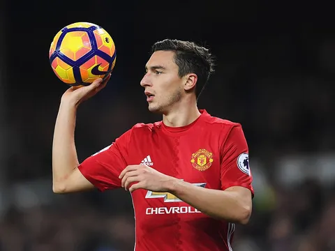 Darmian nói gì trước tin đồn rời Man Utd?