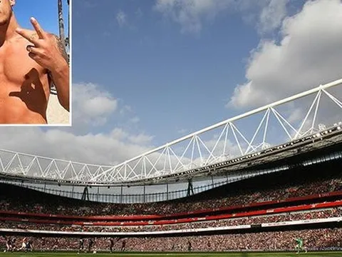 Dấu hiệu cho thấy Mesut Oezil ở lại Arsenal