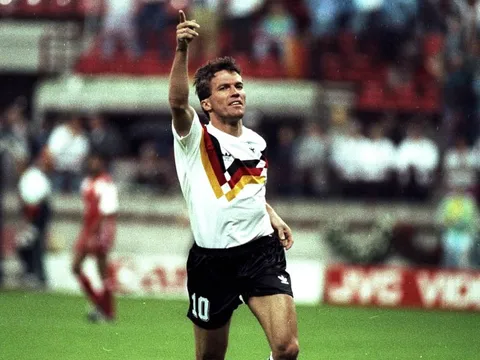 Đâu là đội hình xuất sắc nhất lịch sử World Cup?