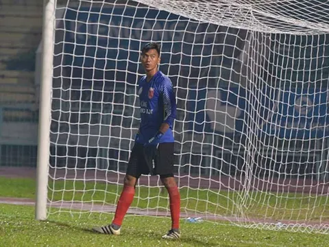 Đấu súng cân não, Đông Vịnh đưa Long An vào vòng 1/8