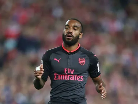 Đấu với WSW FC, Lacazette sẽ đá chính