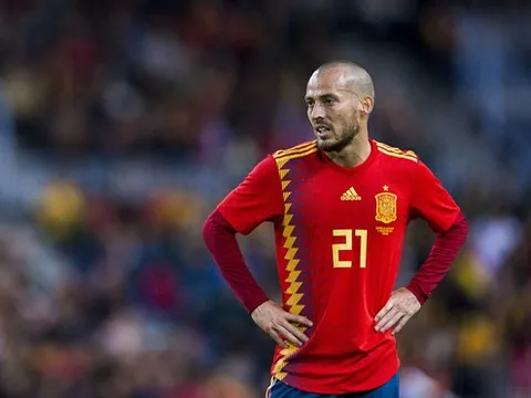 Nối tiếp Pique, David Silva tuyên bố giã từ ĐT Tây Ban Nha