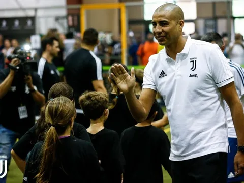 Davids, Trezeguet cùng Juventus ra mắt học viện bóng đá thứ 3 tại Mỹ