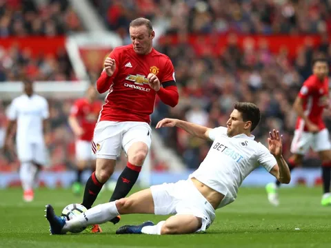 Đây là lý do Man United cần bán Rooney vào mùa hè