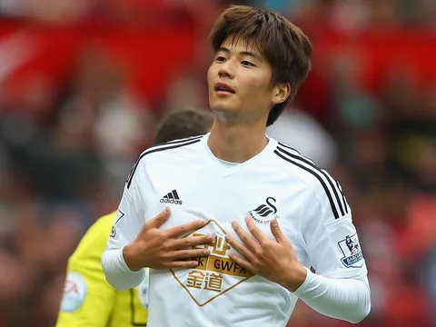 CHÍNH THỨC: Ngôi sao Hàn Quốc nói lời chia tay Swansea