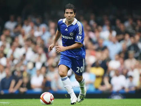 Deco: Ảo thuật gia đại tài trong màu áo Chelsea