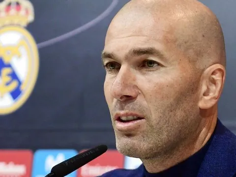 Tương lai của Ronaldo và Bale là nguyên nhân khiến Zidane từ chức